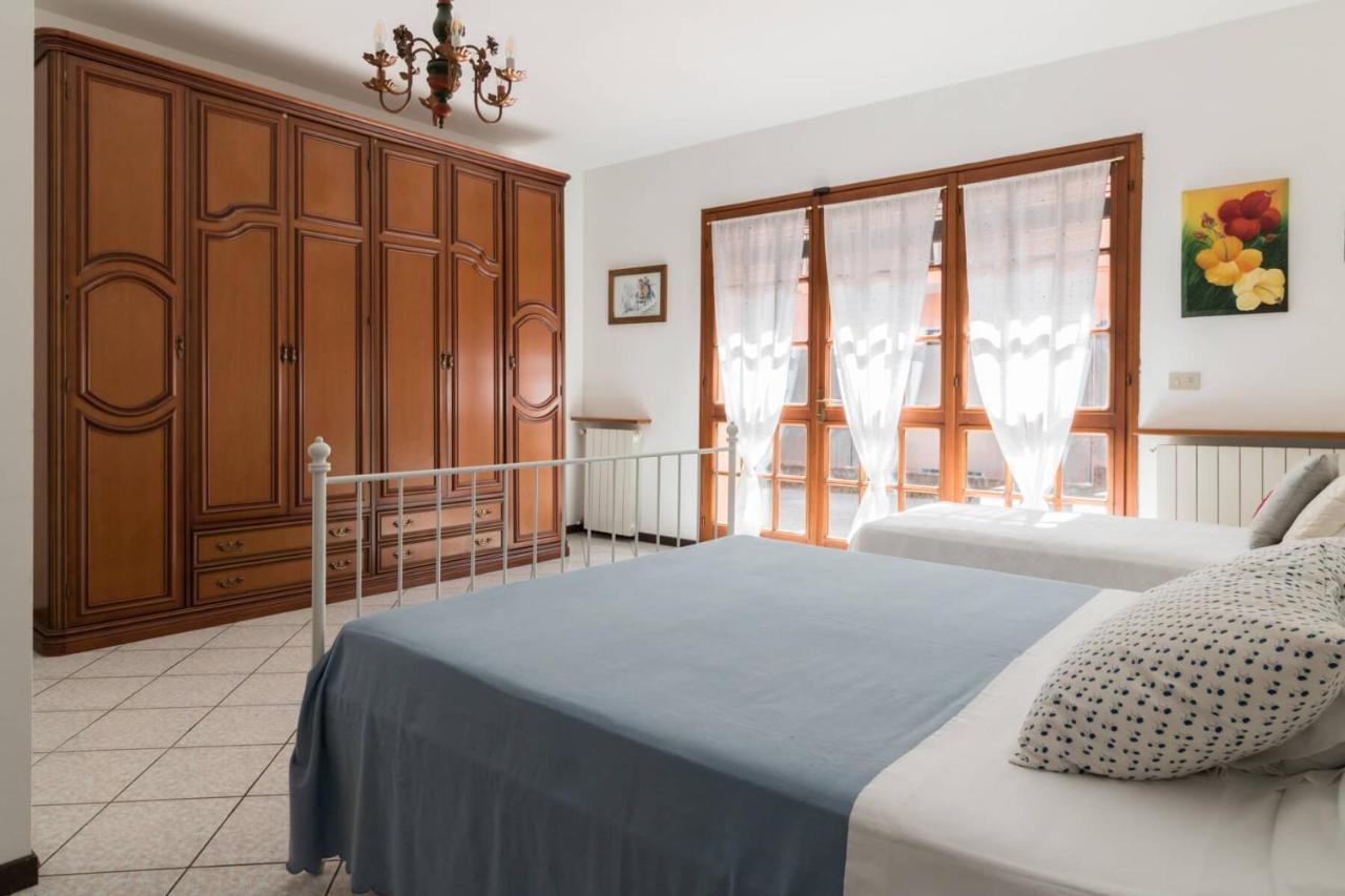 Villa Francesco Appartamento La Ruota Дезенцано-дель-Гарда Екстер'єр фото